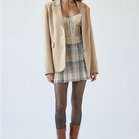 UO Jules Slouchy Suiting Blazer - Picture 2 of 5